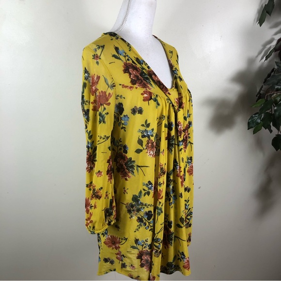 Ember Women’s Floral long sleeve Pullover front tie Top Sz Med # ST5126 - Picture 2 of 8